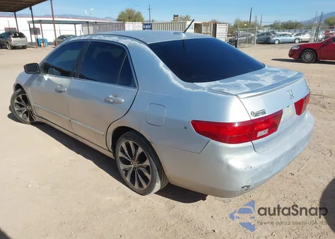 2005 Honda Accord Hybrid Ima из США, поврежденный, VIN JHMCN36595C004961